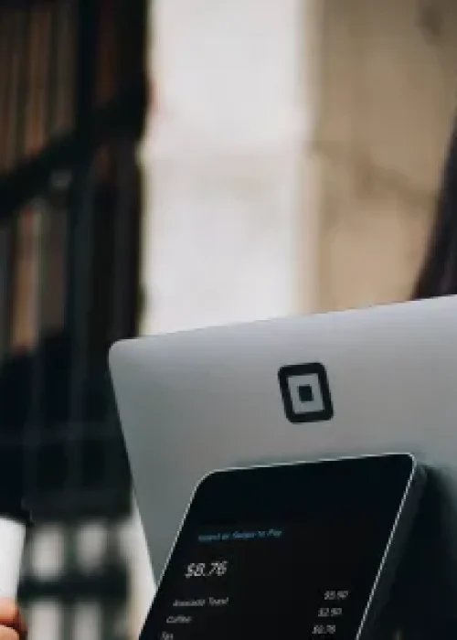 patrick-tomasso-fMntI8HAAB8-unsplash